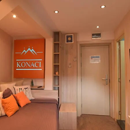 Star Konaci * קופאוניק